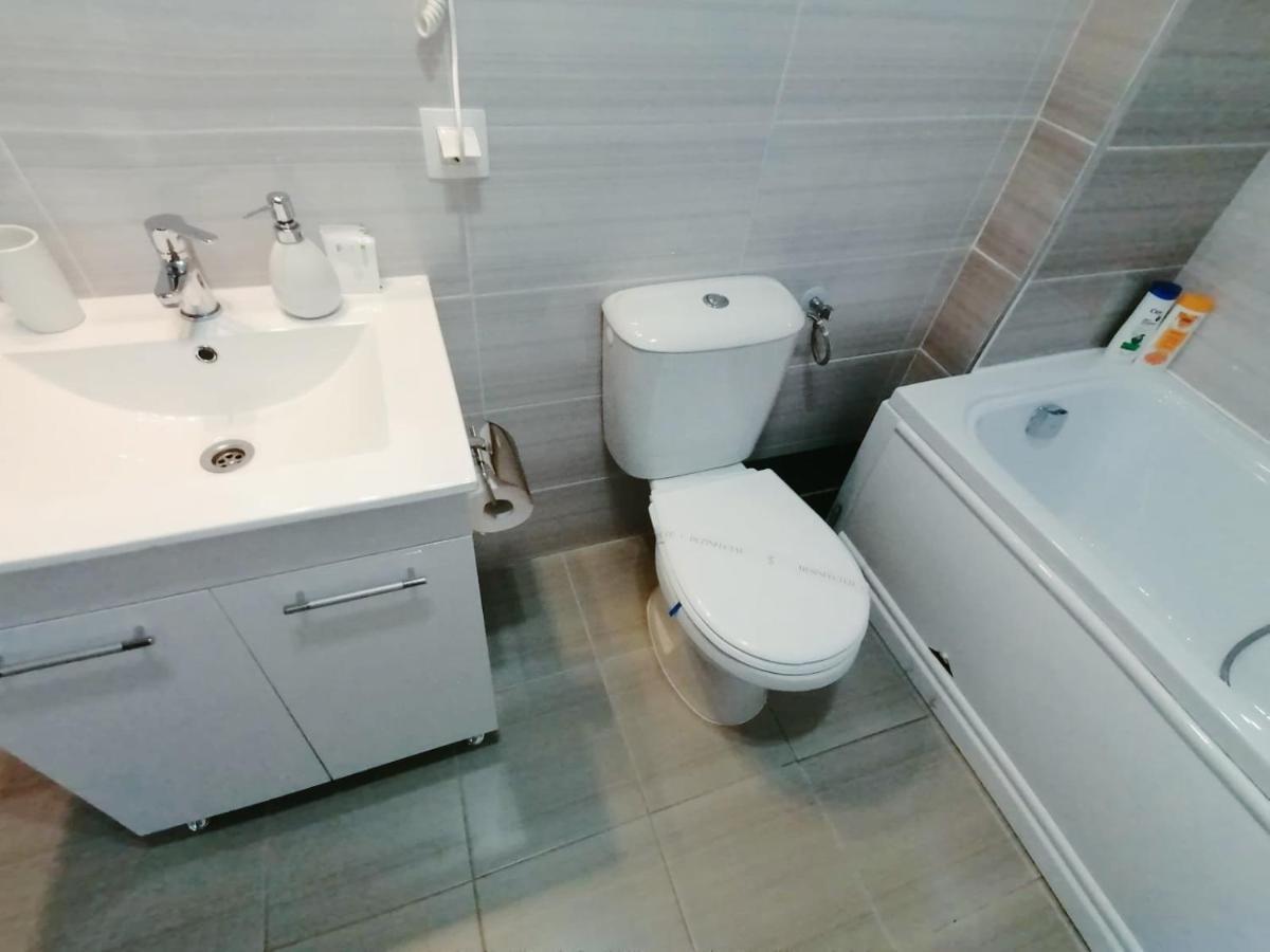 Appartamento Ama Cu Terasa 50 Mp & Parcare *